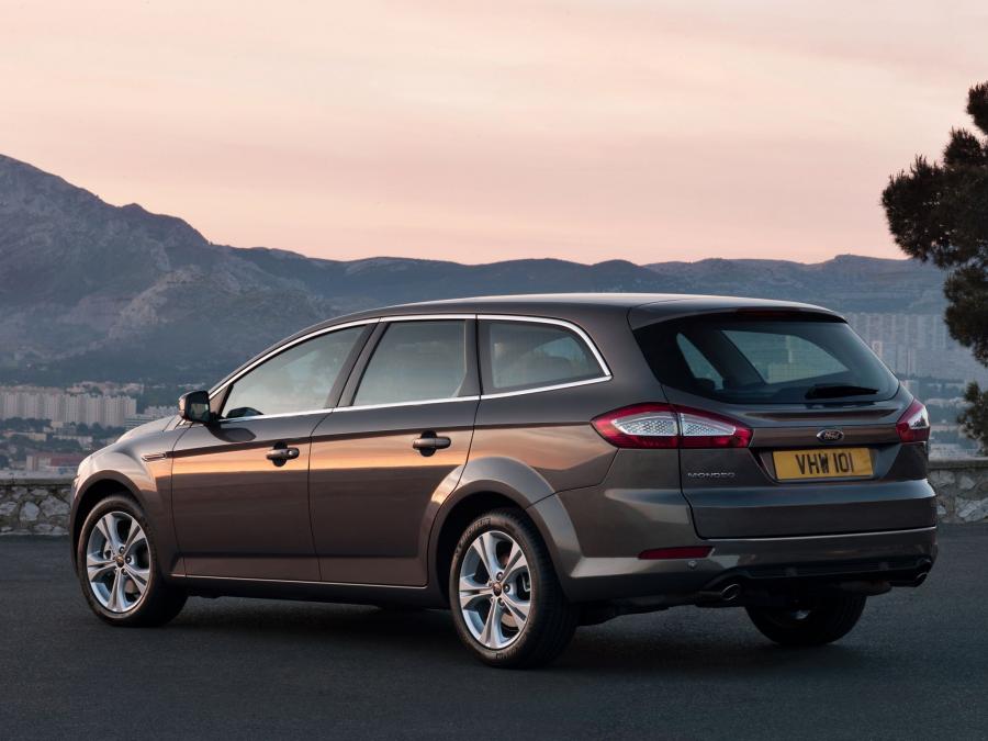  Ford Mondeo Turnier 2010 года  (фото 12 из 16)